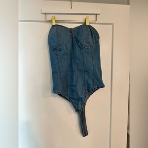 These three boutique. Large. Denim.